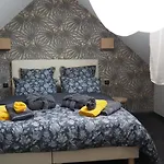 Le Renouveau Avec Jacuzzi Privatif 度假居 *