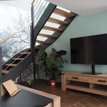 Prázdninový dům Le Renouveau Avec Jacuzzi Privatif