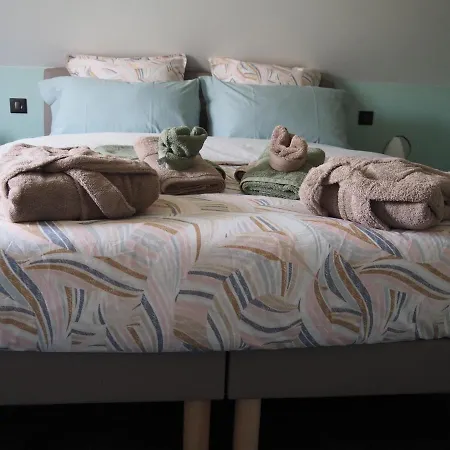 Ferienhaus Le Renouveau Avec Jacuzzi Privatif