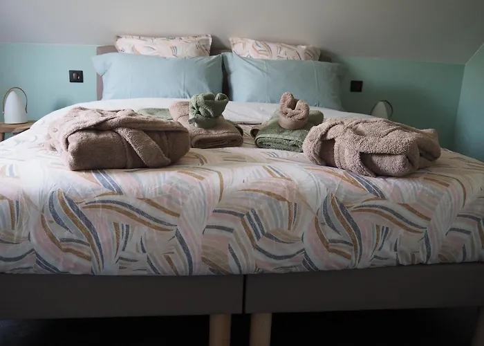 Prázdninový dům Le Renouveau Avec Jacuzzi Privatif