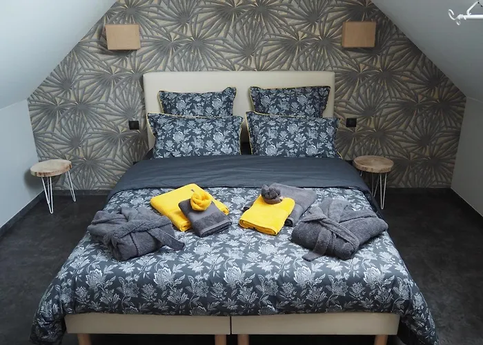 Prázdninový dům Le Renouveau Avec Jacuzzi Privatif