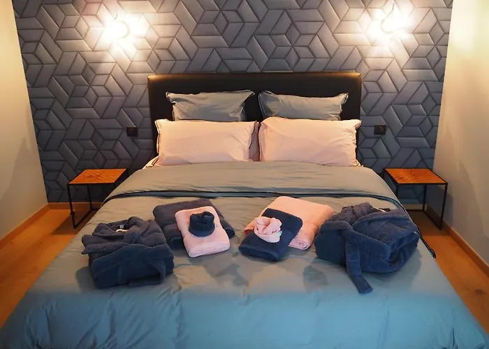 Le Renouveau Avec Jacuzzi Privatif Prázdninový dům Laveline